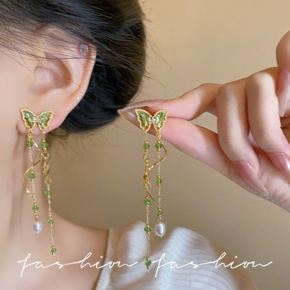 Spring flowers and green butterfly earrings - Picture 2 of 6